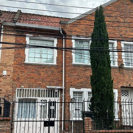 Hostel Quinta Camacho Bogota Exterior photo